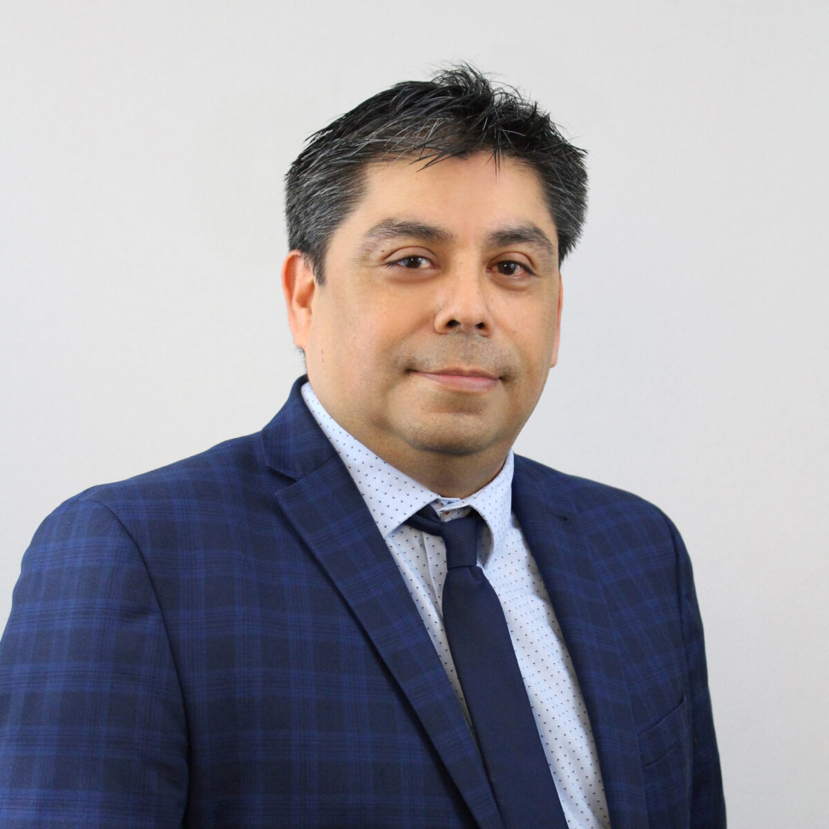 Jorge Silva, Divisional Director